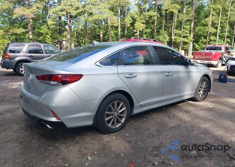 2018 Hyundai Sonata Se z USA, uszkodzony, nr VIN 5NPE24AF2JH704330